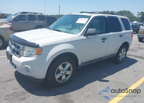 2012 Ford Escape Xlt z USA, uszkodzony, nr VIN 1FMCU0D71CKB16689